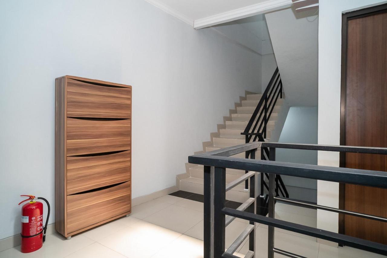 KoolKost near Pasar Baru (Minimum Stay 6 Nights) Jacarta Exterior foto